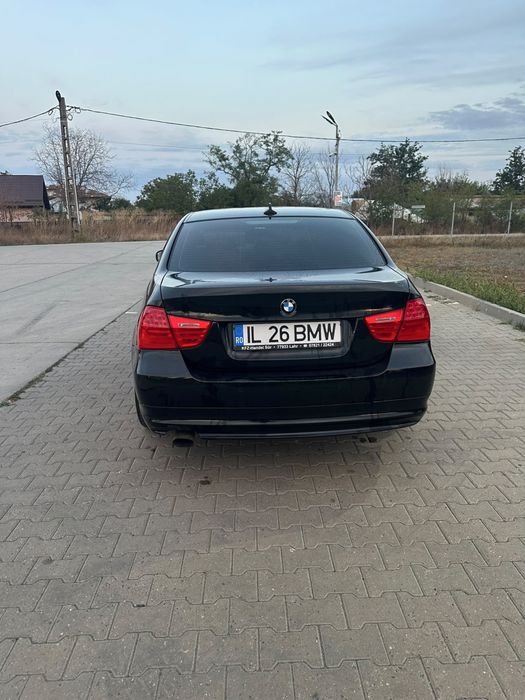 BMW 3 Series 2010 — imagine 3