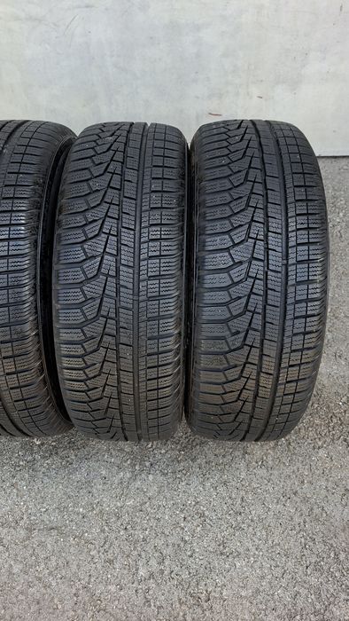 Зимни гуми 205 60 16 Hankook
