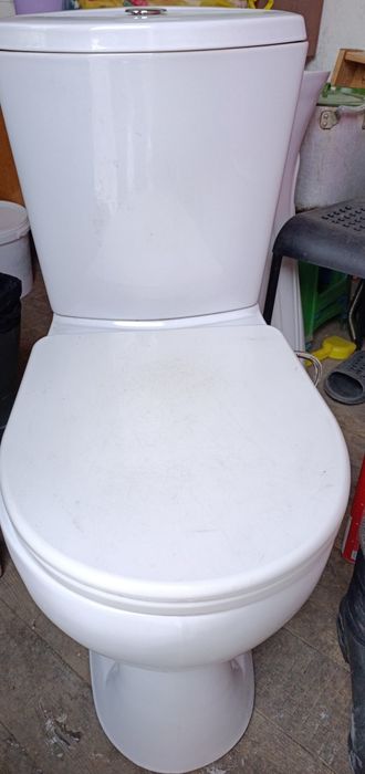 Продам раковину б/у и унитаз