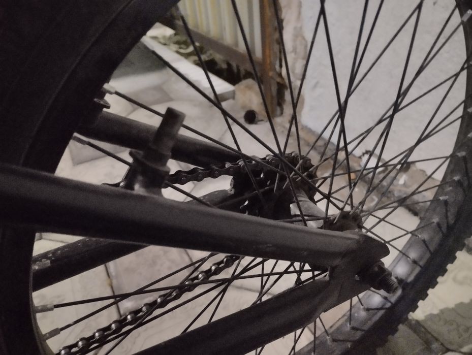 Велосипед BMX трюковой