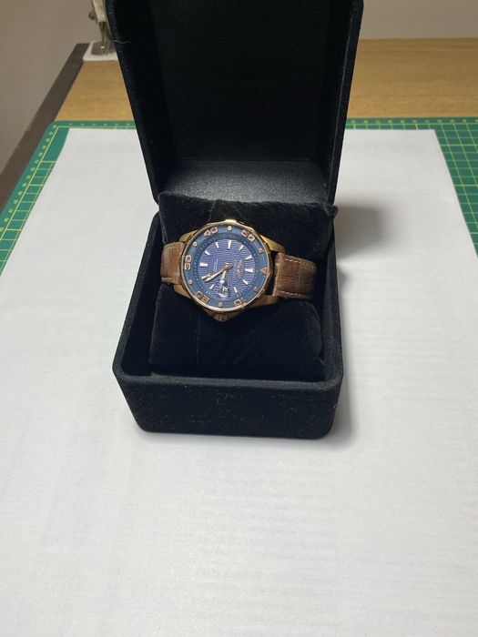 Продается наручные часы