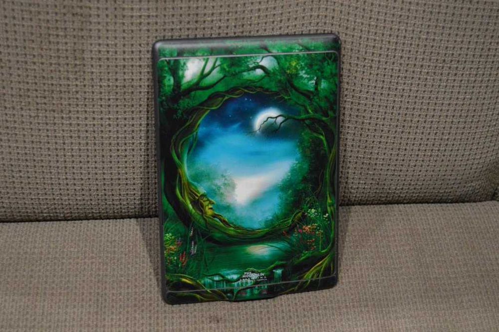 E-reader Amazon Kindle 4th gen (Model D01100) cu 110 carti romana