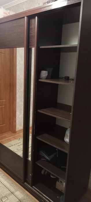 Продам шкаф хорошем состоянии