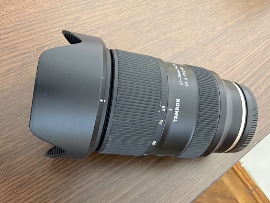 Tamron Sony E mont  28-75mm. F/2.8  Di III VXD  G2