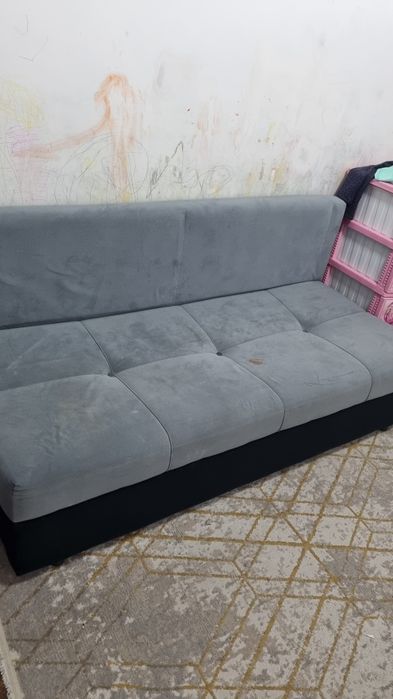 Продаётся диван раскладывающийся