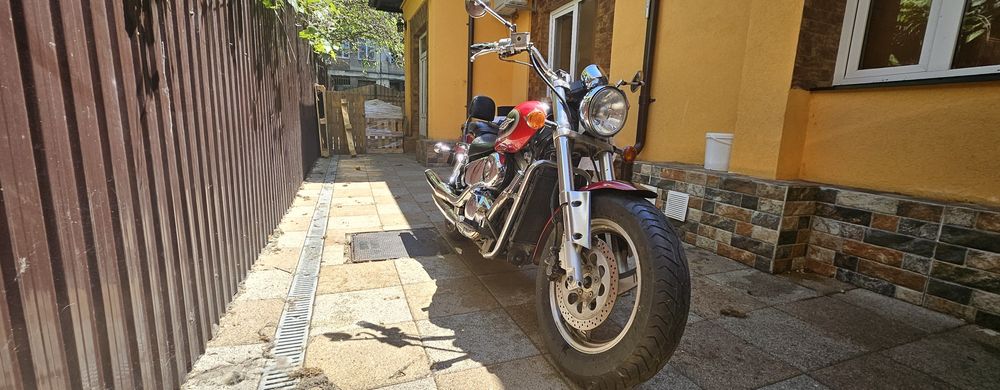 SUZUKI Marauder 800