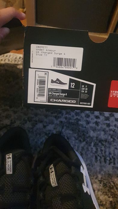 Adidasi Under Armour