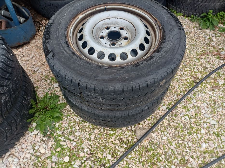 Гуми джанти за vw t5