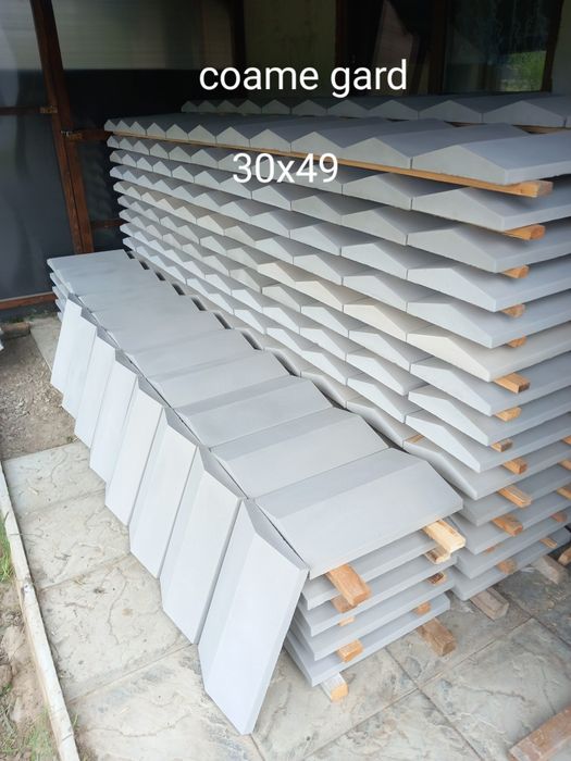 Capace stalpi/ coame gard :