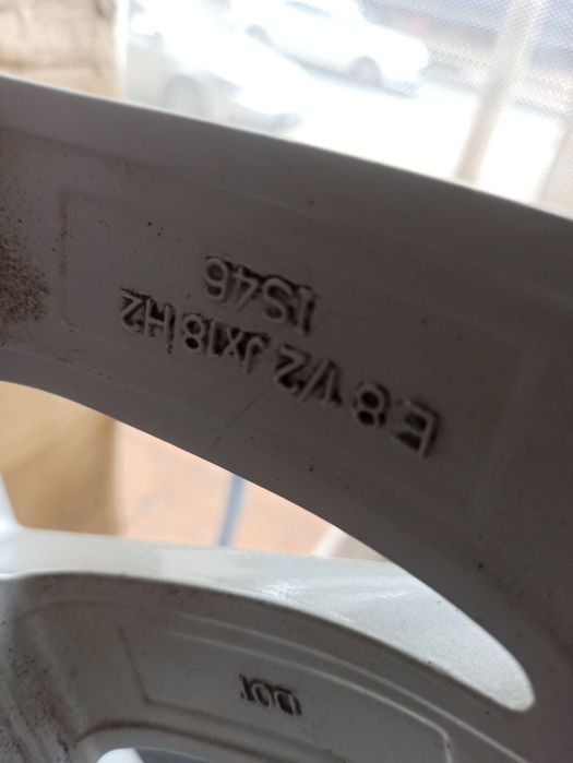 Set jante R18 BMW impecabile