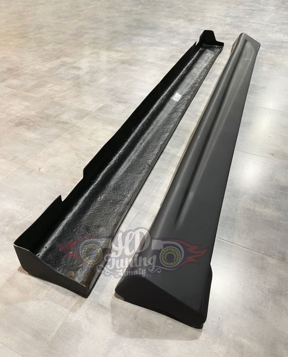 Пороги Toyota Caldina