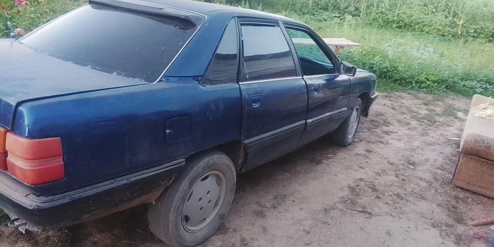 Продам ауди срочна