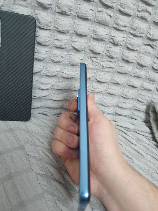 Srochna sotiladi Xiaomi Redmi Note 12 Pro 8+8/256Gb Blue Flagman