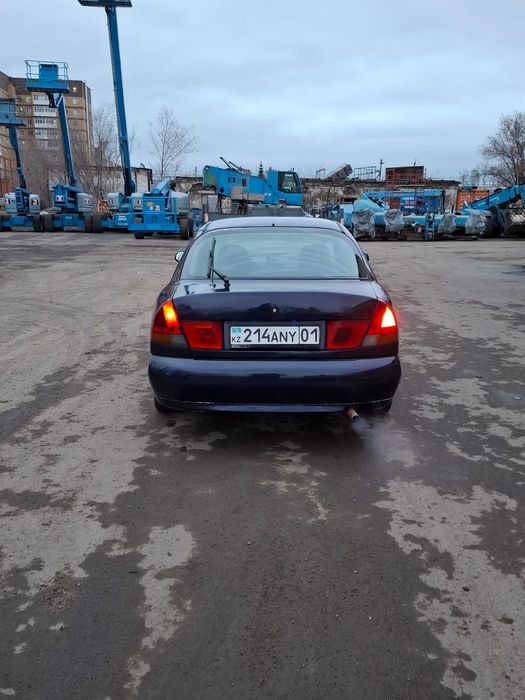 Продам митсубиши каризма