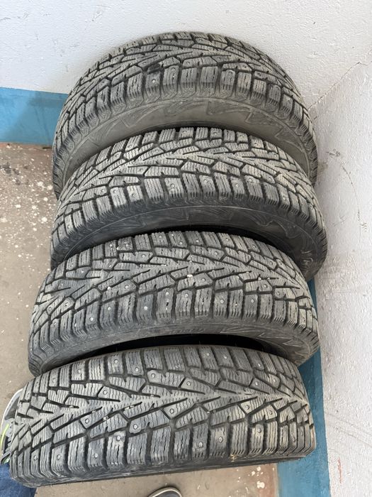 Продам зимнюю резину (шины) Cordiant р15