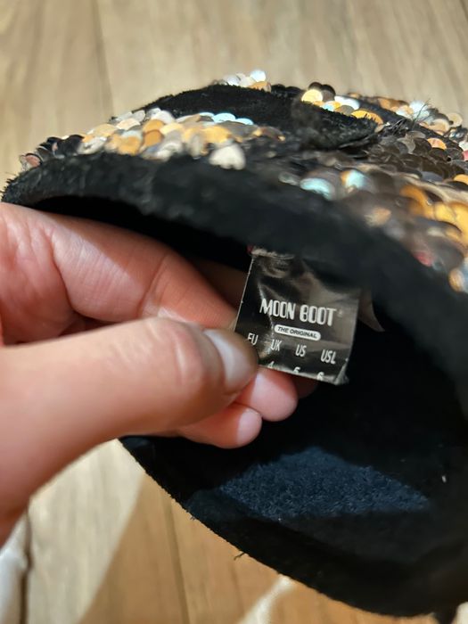 Оригинални Ботуши moon boot 37 номер