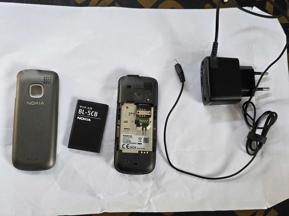 Мобилен телефон Нокия C1-01