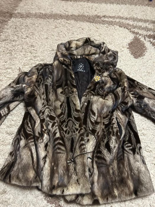 Продам шубу норковую