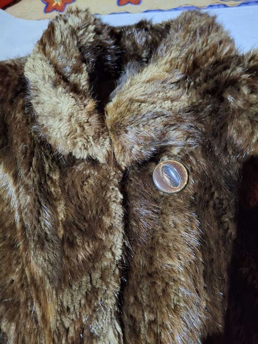 Дамски зимни палта, елеци и жилетка