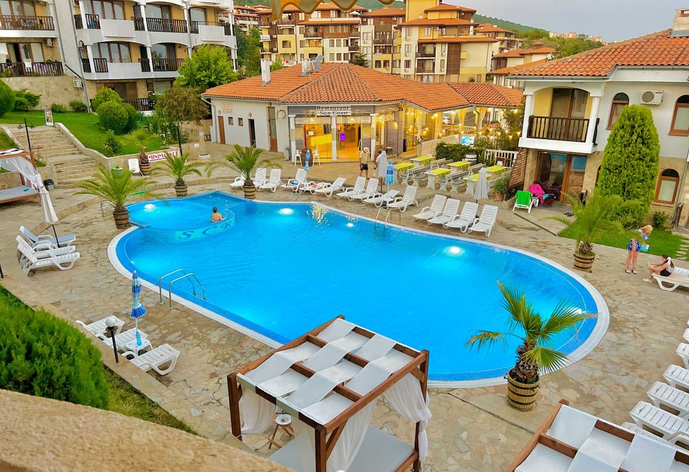 Продава се Тристаен апартамент в Свети Влас - 119 кв.м за 964 €/кв.м - Снимка #20