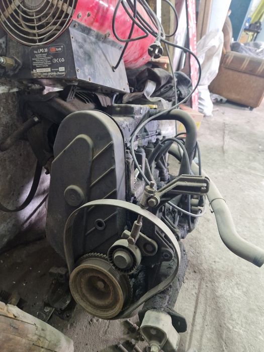 Двигатель в сборе