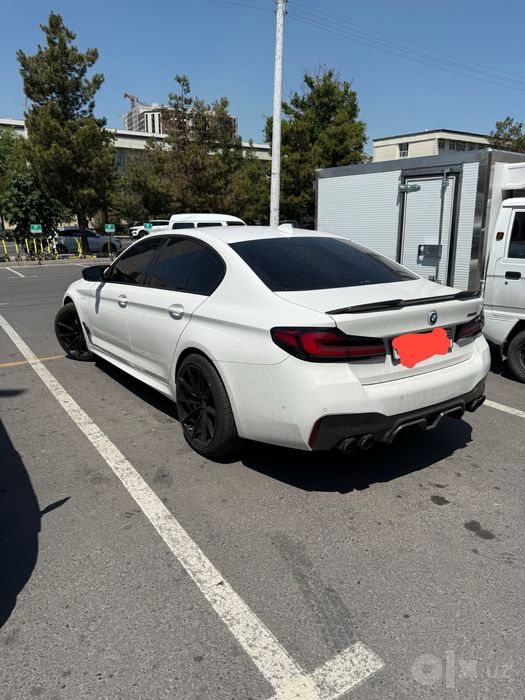 BMW 5 Seria G30 530E sotiladi ulgurib qolila