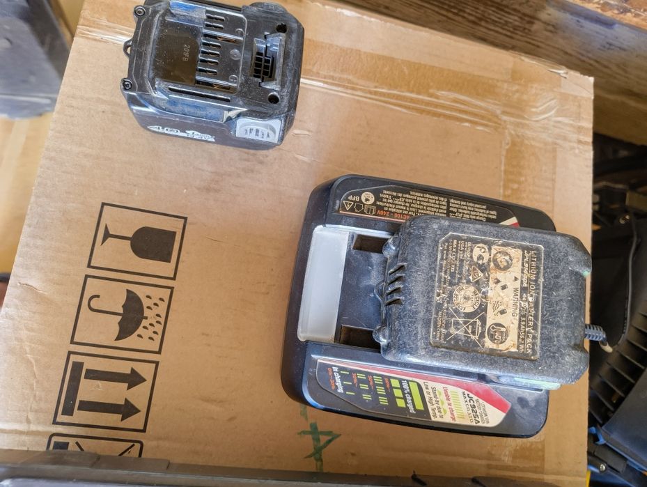 Închiriez pistol de legat fier beton - Toolbox