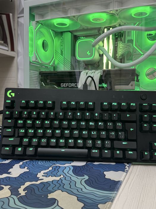 Клавиатура Logitech G pro TKL rgb