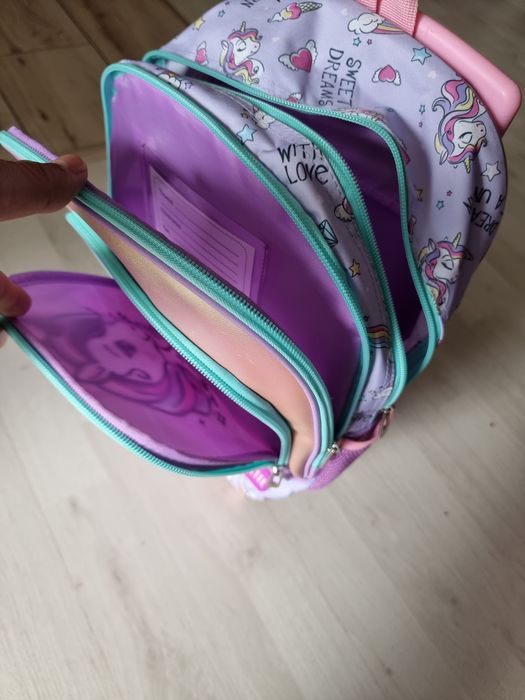 Ghiozdan Gradinita si Scoala Troller Fete Fanatee