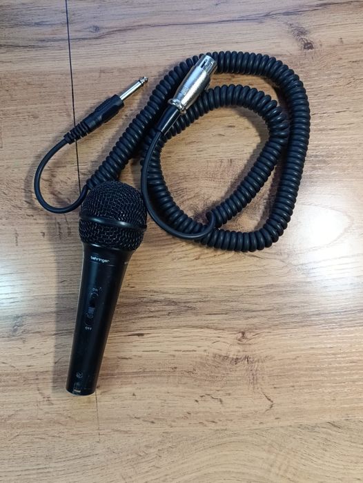 Колонка Behringer HPA40