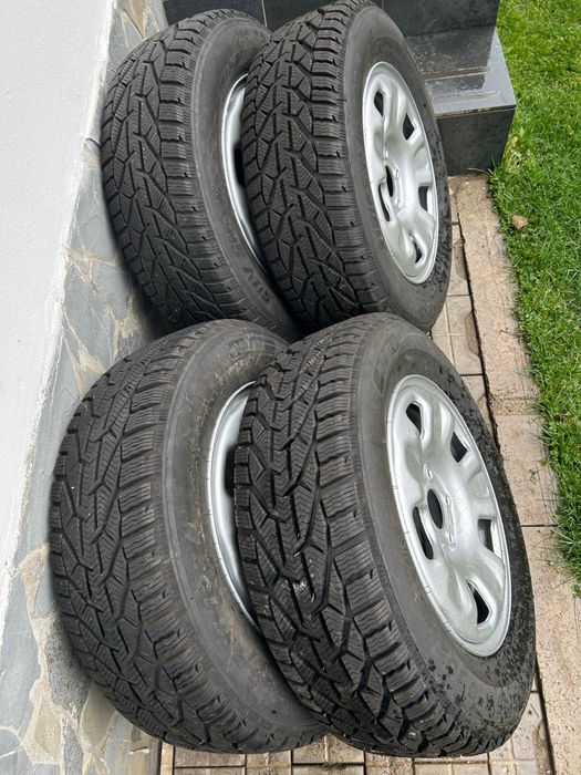 Anvelope noi cu jante Duster iarna 2021
