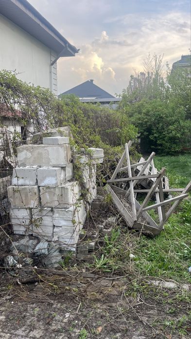 Отдам даром остатки строй материалов