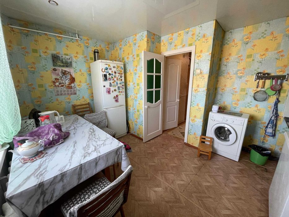 Продам 4 комн. квартиру, в районе Береке