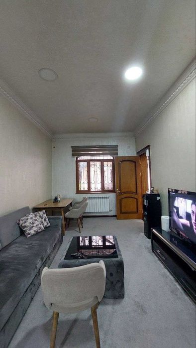 Аренда помещения Центр ул. Шота Руставели, гостиница Россия. 1-й этаж