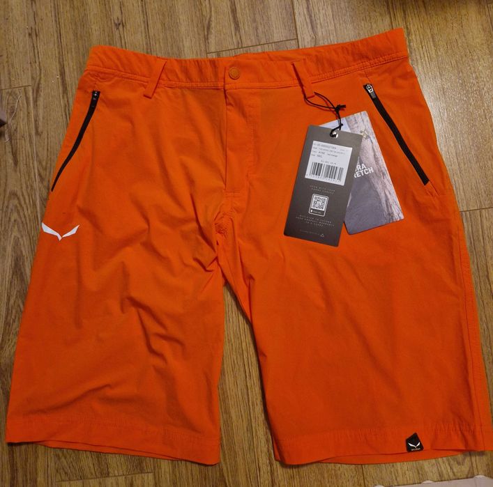 Pantaloni scurti Salewa Durastrech, masura 50, munte, tura, drumetie