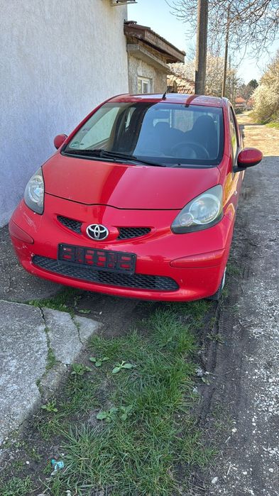 Автомобил Toyota Aygo 1.0