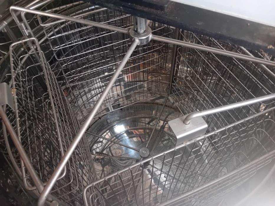 Vând centrifuga manuală Lyson 4 Rame