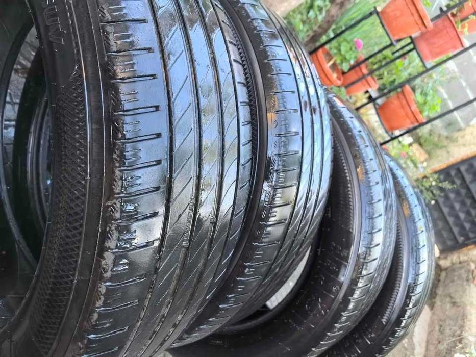 Kleber dynaxer SUV 225 55 r19 - 4 броя