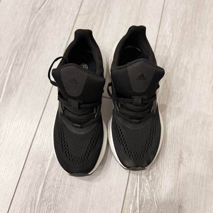 Продам кросовки Адидас, оригинал.