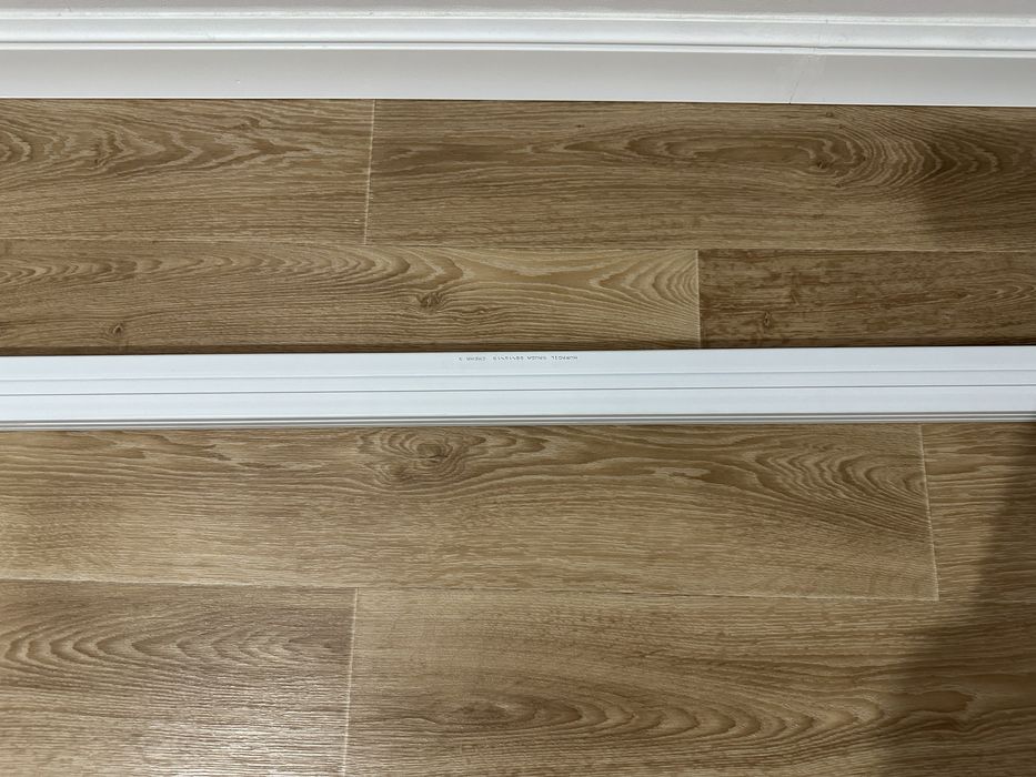 Карнизы потолочные