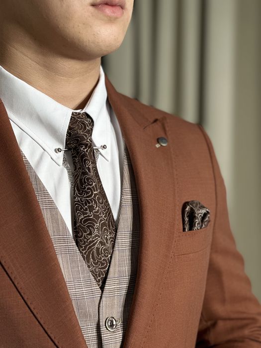 Прокат мужских костюмов