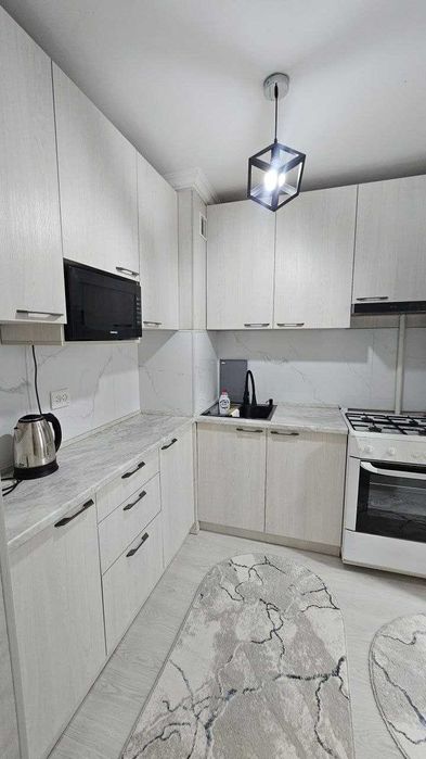 Аренда. Сдам в аренду 3-х комнатную в Мирабадском районе,Саракулька