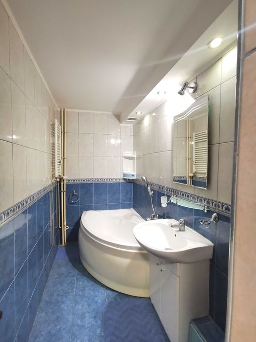 Proprietar inchiriez garsoniera in zona Mall Vitan, Timpuri Noi