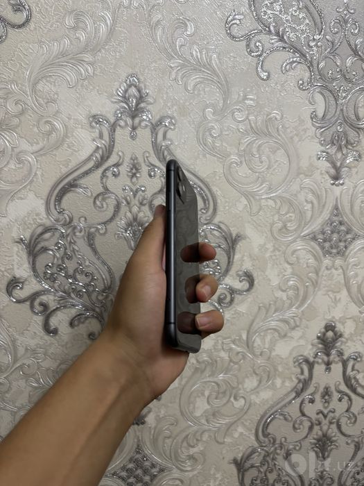 Iphone 11 la sotiladi
