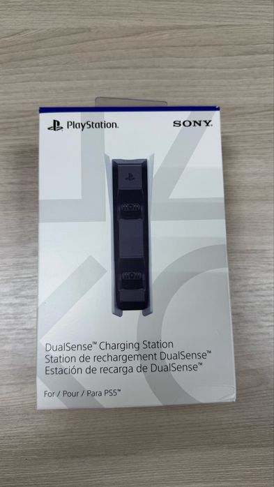 Продам зарядную станцию для PS 5 / ПС 5