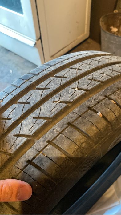 Продам шины 185/65/15 почти новые