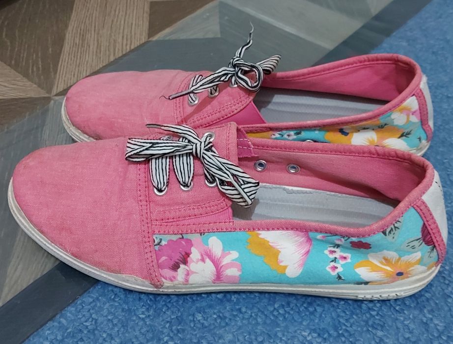 Обувь женская осенняя