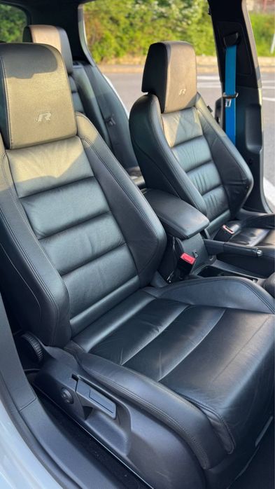Volkswagen Golf 6R 2.0TSI 270CP