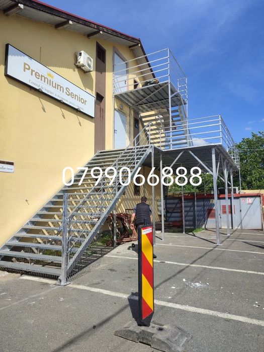 Scări metalice zincate