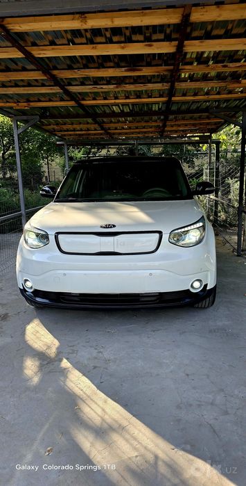 KIA SOUL EV элекрокроссовер